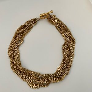 Chunky gold necklace